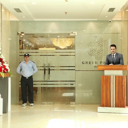 Green Palms Hotel Дели Экстерьер фото