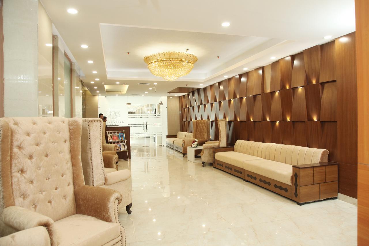 Green Palms Hotel Дели Экстерьер фото